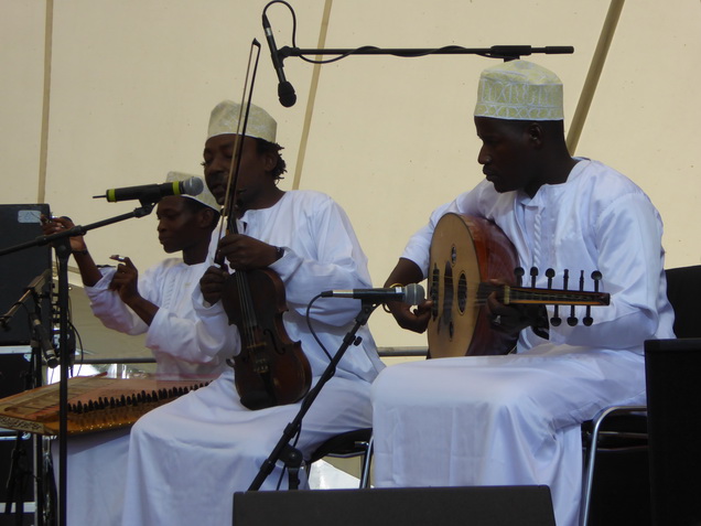 MATONA & THE ZANZIBAR TAARAB ORCHESTRA