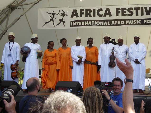 &nbsp;&nbsp;MATONA & THE ZANZIBAR TAARAB ORCHESTRAMATONA & THE ZANZIBAR TAARAB ORCHESTRA