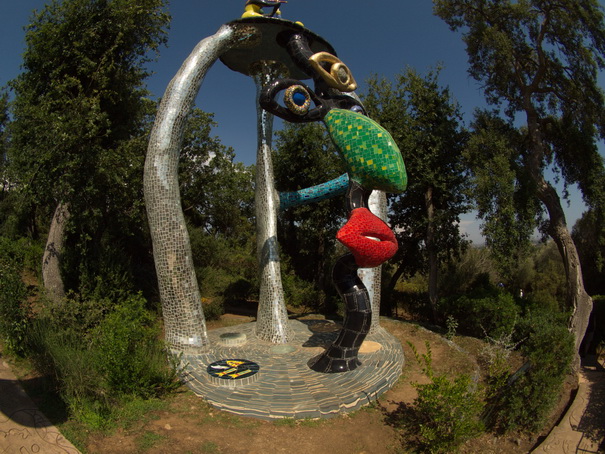   Giardino de Tarochi  Tarot Garten niki de saint Phalle nanas Capalbio Giardino de Tarochi  Tarot Garten niki de saint Phalle nanas Capalbio 