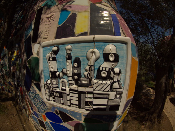   Giardino de Tarochi  Tarot Garten niki de saint Phalle nanas Capalbio Giardino de Tarochi  Tarot Garten niki de saint Phalle nanas Capalbio 